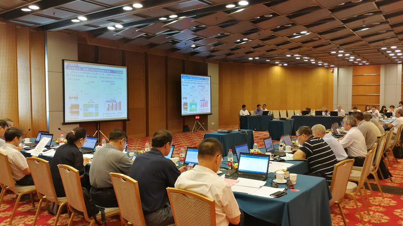 冲压机型号分类：揭秘工业生产中的多面手